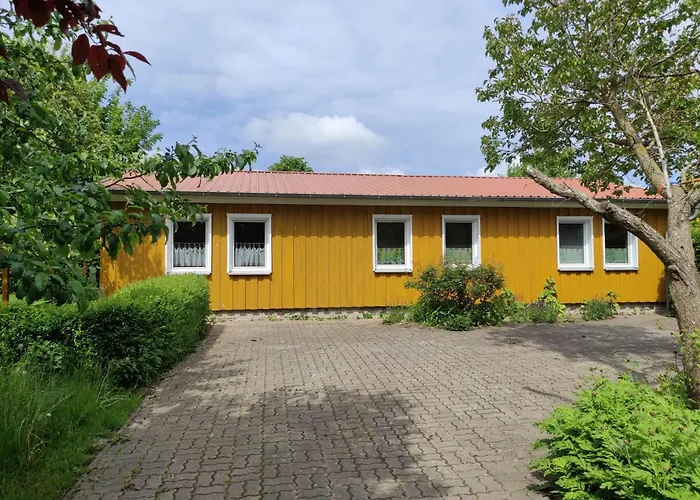 Janet Ratschkowski By Interhome *